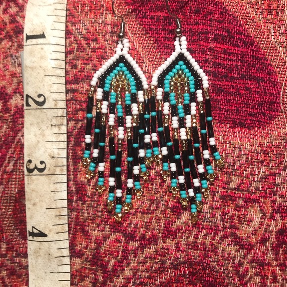 Native American Beaded Earrings Bohemian - Picture 2 of 2